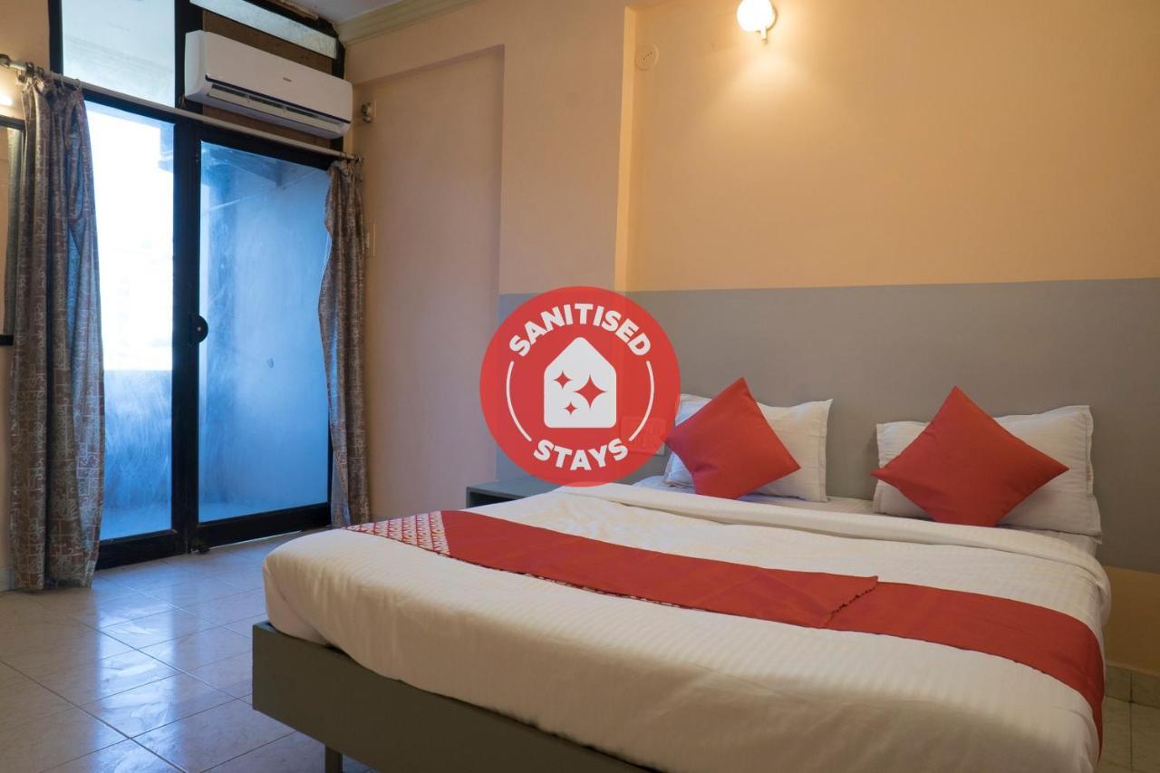 Oyo Flagship 37830 Hotel Aakar International Szatara Kültér fotó